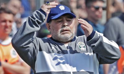 El futbolista argentino, Diego Armando Maradona, murió este 25 de noviembre a los 60 años. La fecha de su muerte coincide con la del fallecido expresidente de Cuba, Fidel Castro, quien murió el 25 de noviembre de 2016 a los 90 años.