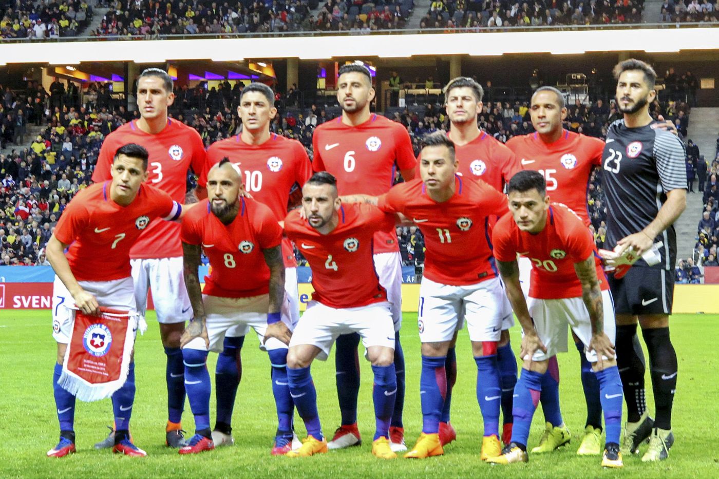 Jugadores de la selección de Chile se niegan a jugar amistoso con Perú