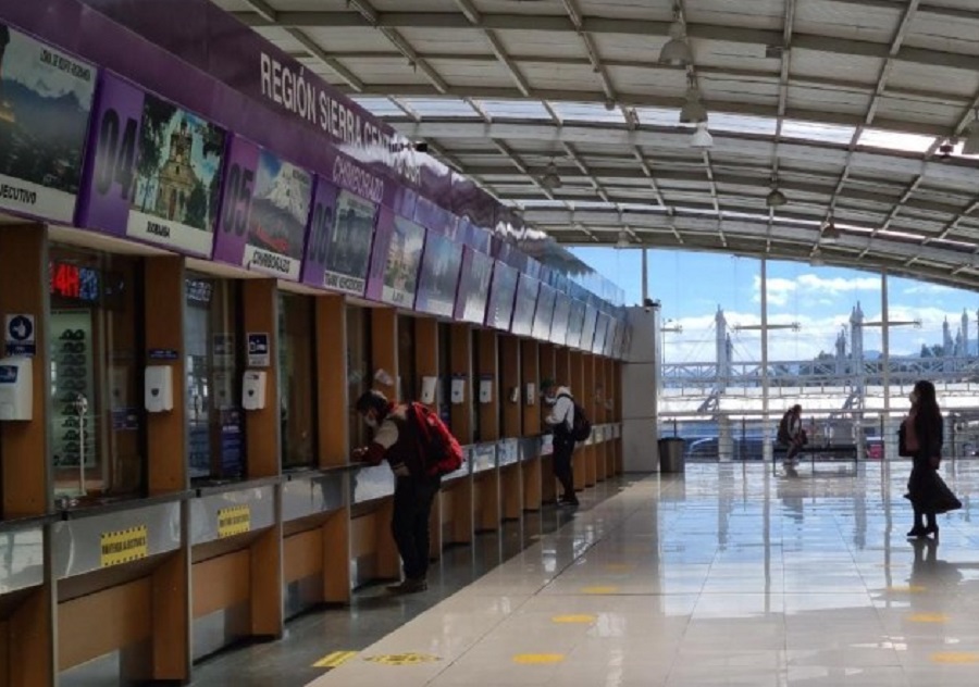 terminales terrestres Quito
