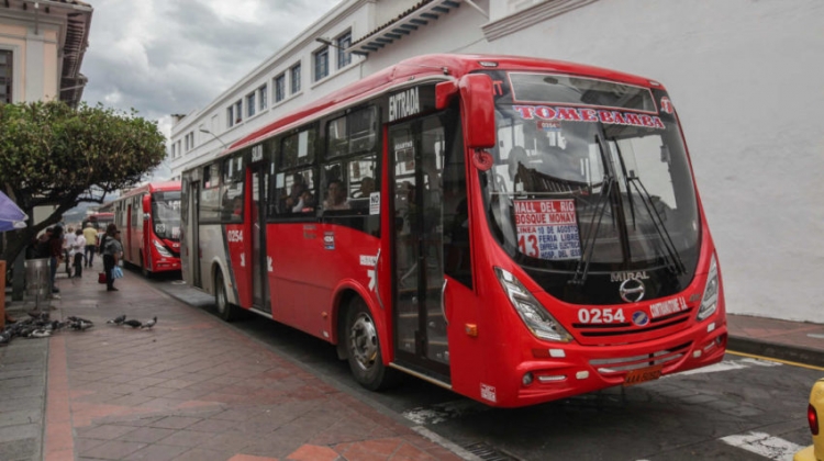 Paralización de buses en Cuenca