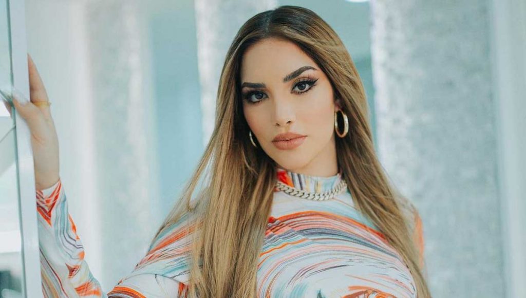 Kimberly Loaiza presume nuevo look después de su cirugía estética