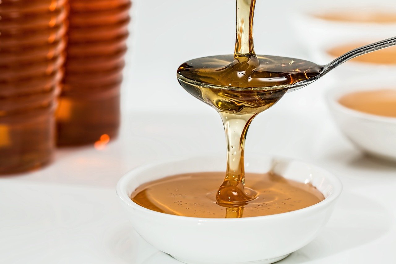 miel para aclarar la piel