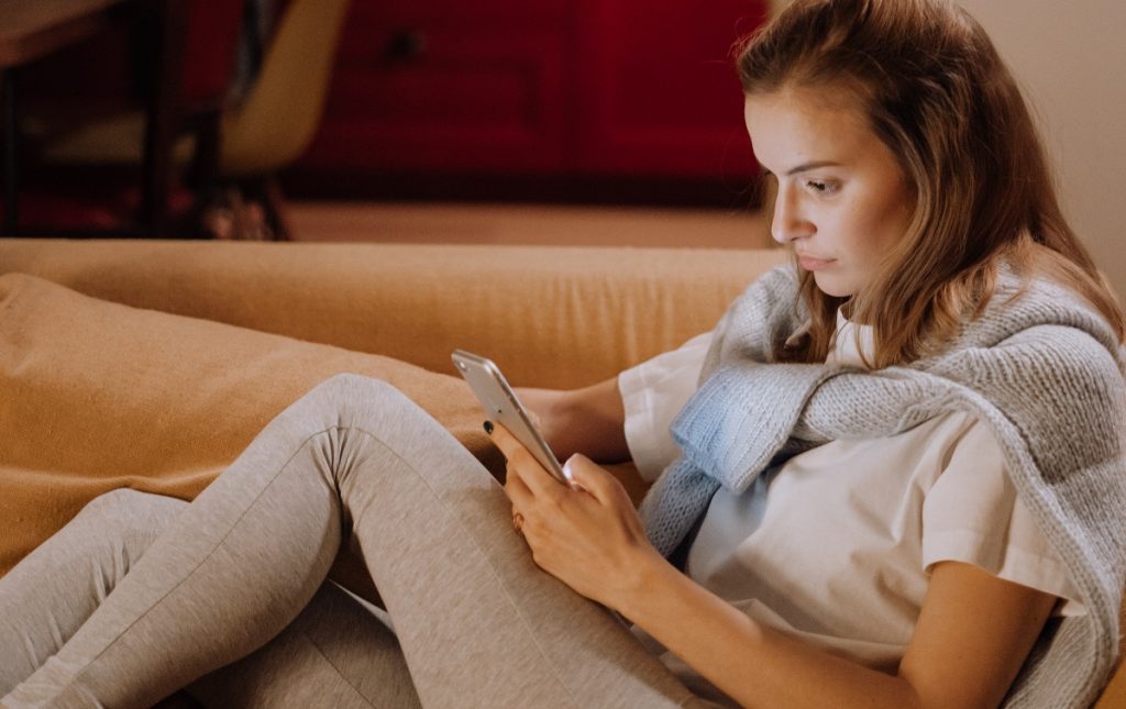 Qué Pasa Cuando Tu Pareja No Sube Nada De Su Relación En Redes Sociales