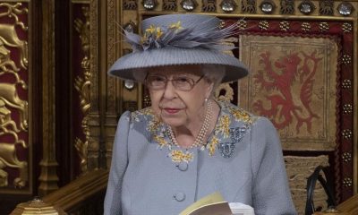 Reina Isabel II Pasaporte Curiosidades