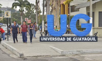 Universidad de Guayaquil clasesUniversidad de Guayaquil clases