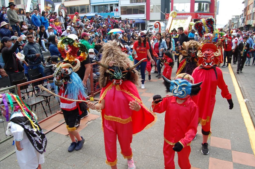 Horario de la Diablada Pillareña 2023 en el cantón Píllaro