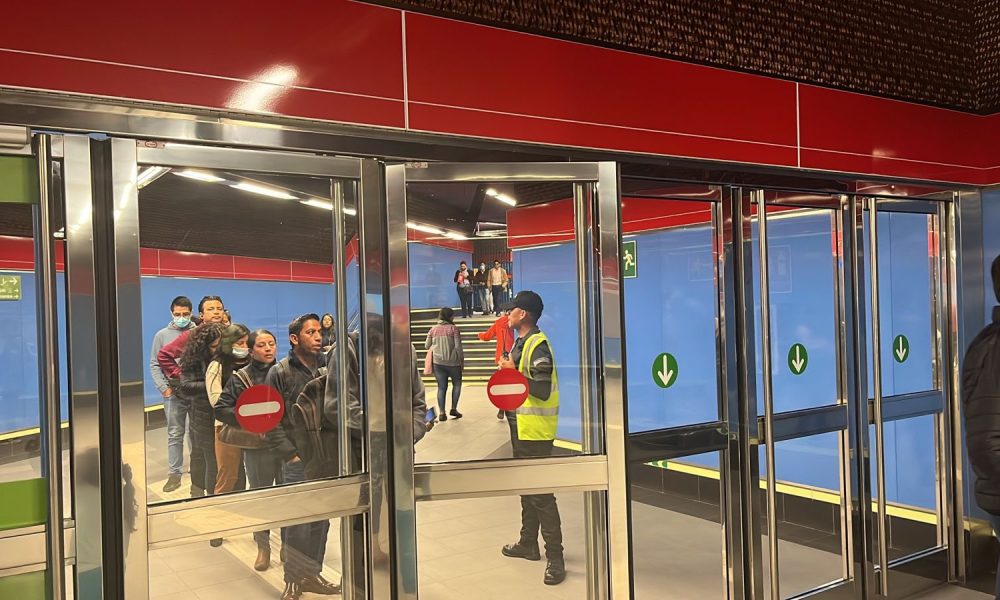 Esto ocurrió en la estación El Labrador del Metro de Quito este 8 de mayo